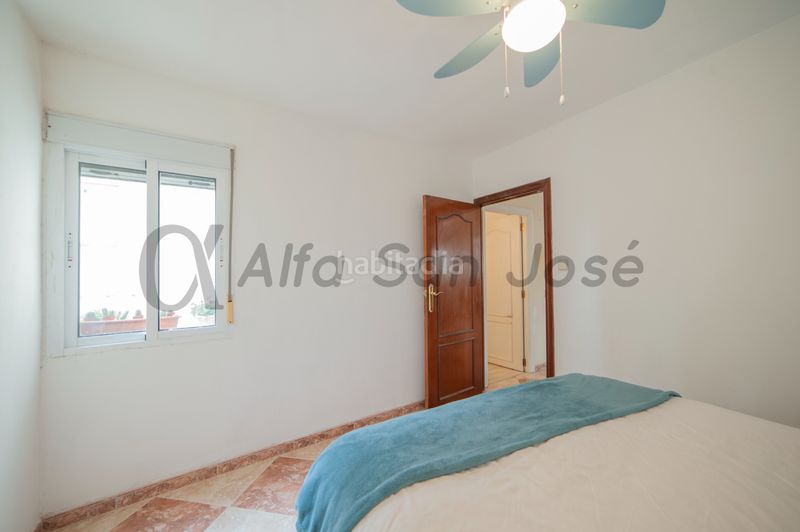 Foto 76f0535c-255a-4d70-a56d-abdb6b563768. Pis a Tiro de Línea Sevilla