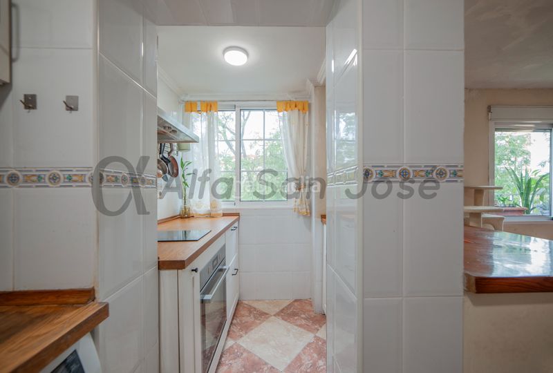 Foto 89d14c9e-bc22-47a9-b84e-c5417b52cb92. Pis a Tiro de Línea Sevilla