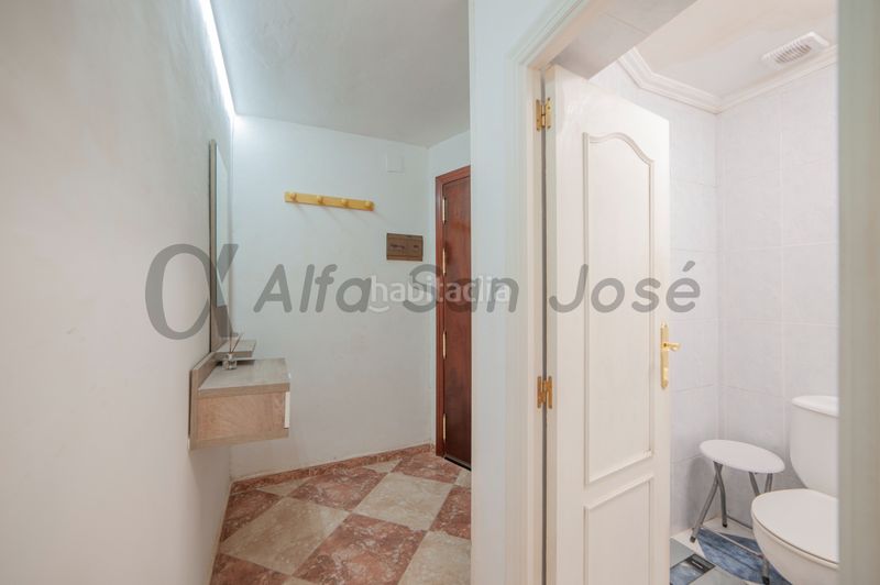 Foto fadd01df-a110-4277-b93e-0a5862bfbc82. Pis a Tiro de Línea Sevilla