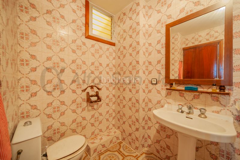 Foto 16af87fa-7b53-444b-b50a-7f80cfe903ef. Casa adossada a Brenes