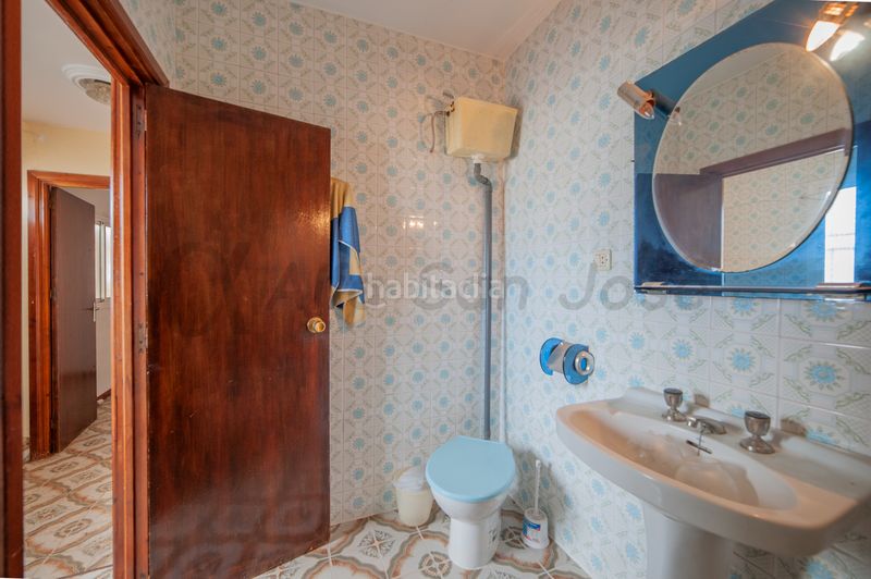 Foto 205684b2-1312-40d5-b7ec-170f4687cf10. Casa adossada a Brenes