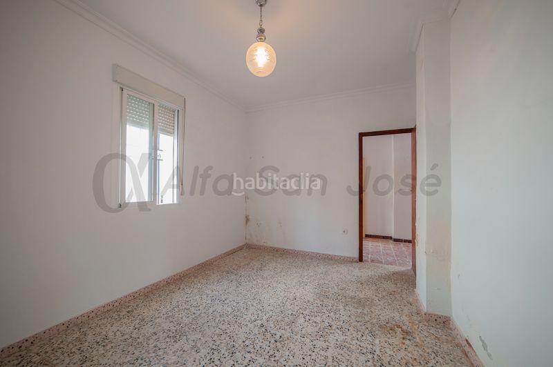 Foto 5597db17-5111-43b8-8982-7b748aeb3060. Casa adossada a Brenes