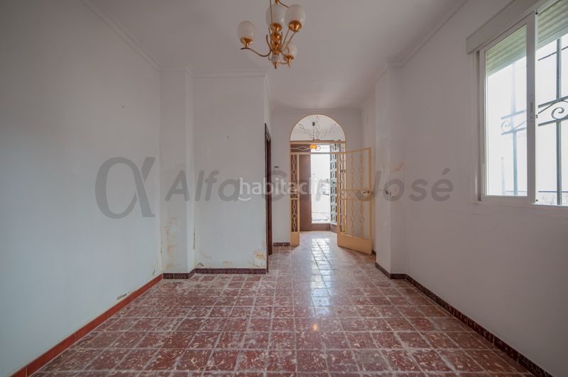 Foto 7108e8a7-0e58-4d0a-b5d5-56a2654ca5b2. Casa adossada a Brenes