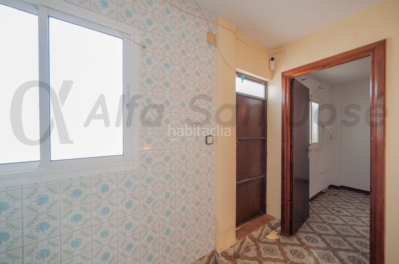 Foto e08fbd86-4e9e-4570-b697-382a7f2924e5. Casa adossada a Brenes