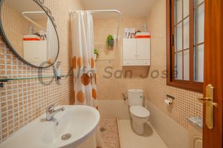 Maison jumelée à Rinconada (La). Casa adosada en venta en la rinconada.