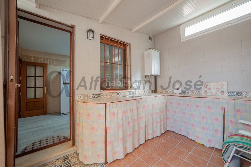 Foto ee53f418-8712-486d-95d7-4b6014b0dabd. Casa adossada a Rinconada (La)