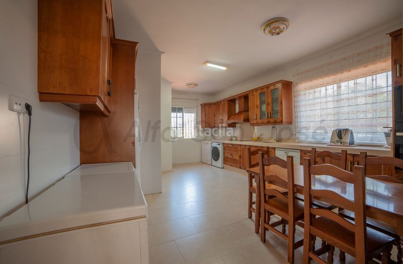 Foto 3c496622-1413-4810-9450-8d87b355c1ac. Xalet amb aparcament piscina a Rinconada (La)