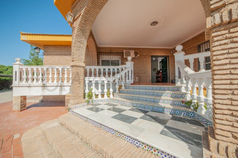 Foto 7024f4e3-8679-4d21-998c-26b919107859. Xalet amb aparcament piscina a Rinconada (La)