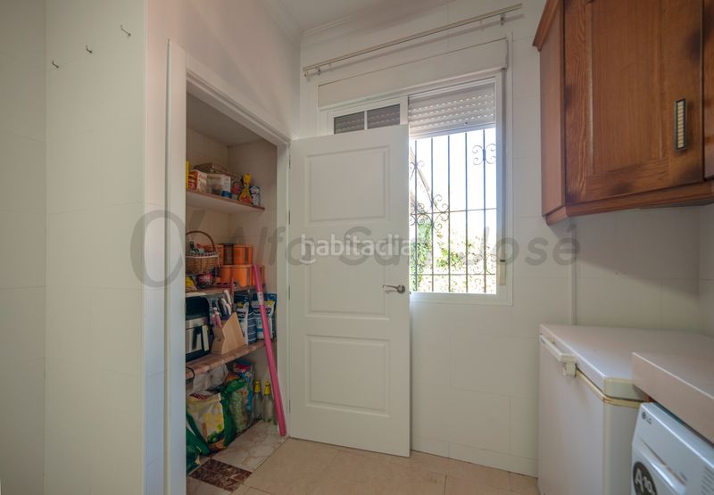 Foto a7bb7a5a-b823-412a-b4f9-4467678cb1aa. Xalet amb aparcament piscina a Rinconada (La)