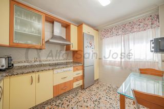 Pis a San Jose de la Rinconada. Piso en venta en barriada de la paz. san josé de la rinconada