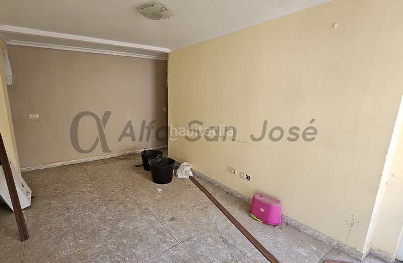Foto c920f643-9462-49e6-9214-1ae60f0b4ed9. Pis a Centro - Barriada Mallorca Camas