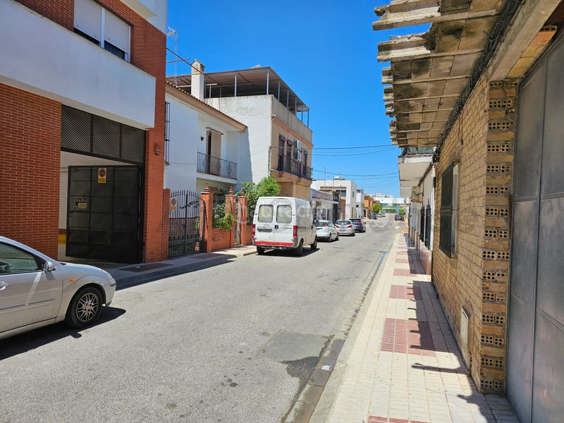 Foto 377dc7c8-a7fc-46da-823c-f25cbcfddbdc. Lloguer aparcament cotxe a calle el malecón 24 a San Jose de la Rinconada