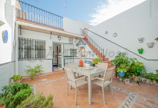 Casa adossada a San Jose de la Rinconada