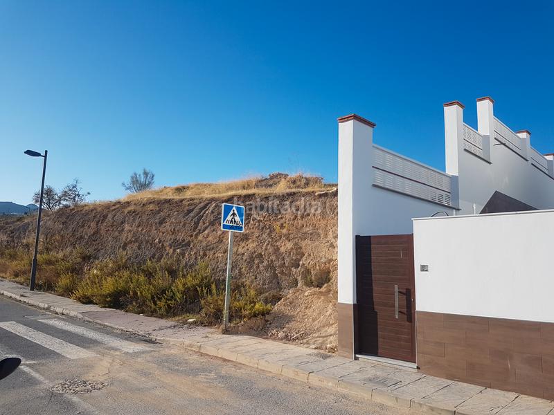 Foto ac7654a5-1883-47b3-9701-77d1b2fbdb4e. Residential plot in Altos de la Zubia Zubia (La)