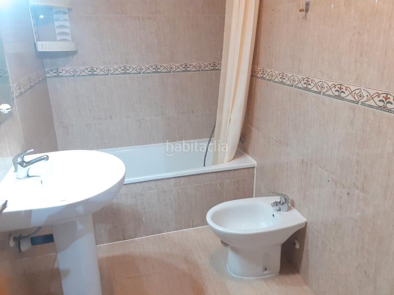 Foto d5a4c9e3-bc4e-4076-9a3b-24be669d5587. Pis amb calefacció a La Zubia Ciudad Zubia (La)