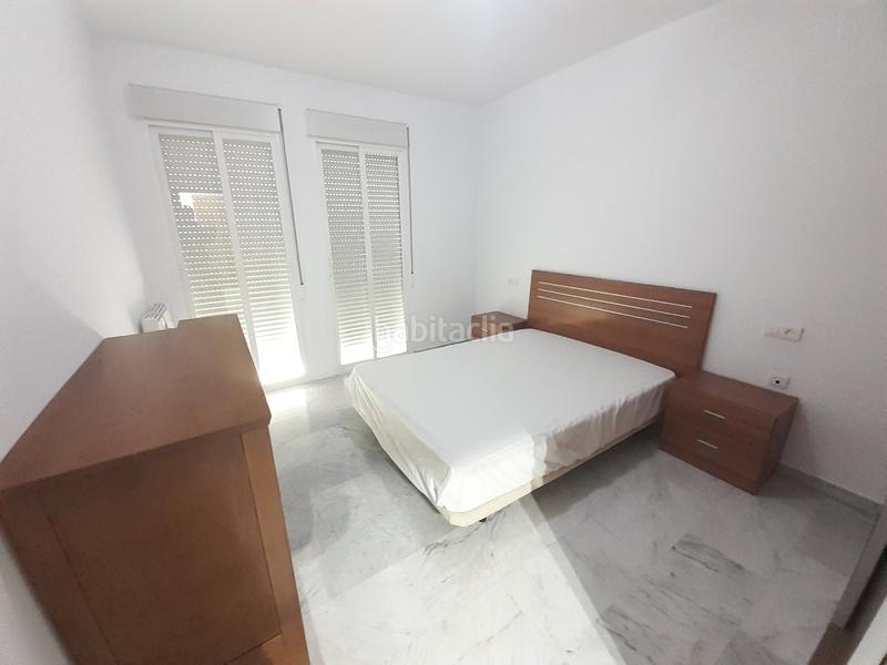 Foto f346383a-768f-4ef0-8209-e874d058cecc. Pis amb calefacció a La Zubia Ciudad Zubia (La)