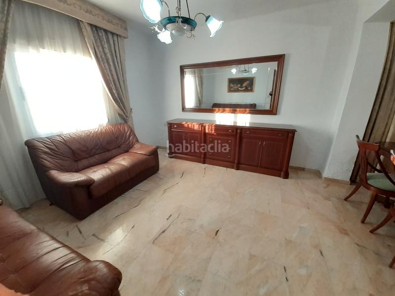 Foto a2352784-4dea-4437-b12a-a56dc1da6df2. Casa aparellada amb aparcament a Gójar