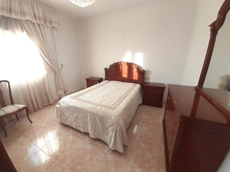 Foto d3990bfa-4988-4a37-8215-d3c4ae3559f6. Casa aparellada amb aparcament a Gójar