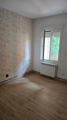 Rent Flat in San Isidro. Piso muy coqueto de tres dormitorios reformado