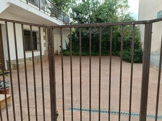 Location Appartement  Calle doctor fleming. Bonito apartamento con gran patio y parkin privado