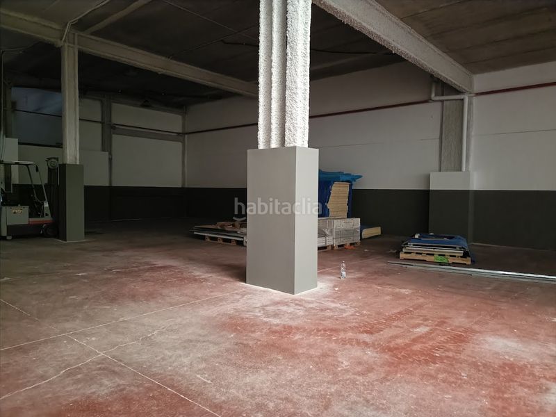 Foto cd9010a3-5d5f-43ff-a086-add09d8a42c2. Location bâtiment à usage industriel avec chauffage dans Madrid