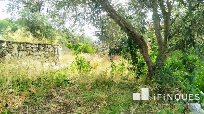 Foto c2e35e40-6ae3-421f-8962-317b0fb19fc6. Terreno residencial espectacular terreno semiplano en Airesol c en Castellar del Vallès