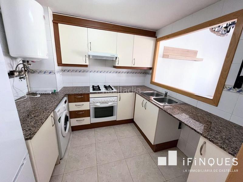 Foto 686f81f8-1726-46a5-b7f4-402321fc00b4. Appartamento con riscaldamento parcheggio in Can Rull Sabadell