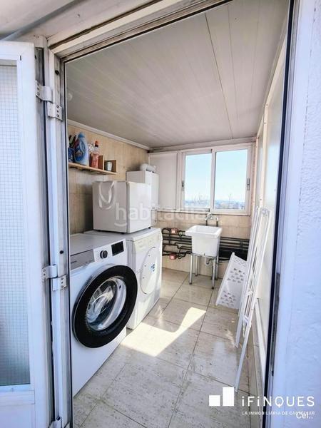 Foto 53c58a69-76eb-42c0-b51d-55fe88376bd5. Casa a schiera con riscaldamento in Ca n'Oriac Sabadell