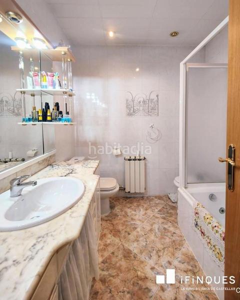 Foto 6cea107c-b9c2-480b-9279-6335001ad184. Casa a schiera con riscaldamento in Ca n'Oriac Sabadell