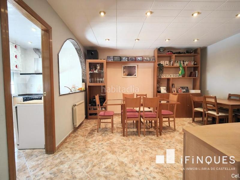 Foto e067ccf8-f296-41fa-b514-06239249cd49. Casa a schiera con riscaldamento in Ca n'Oriac Sabadell