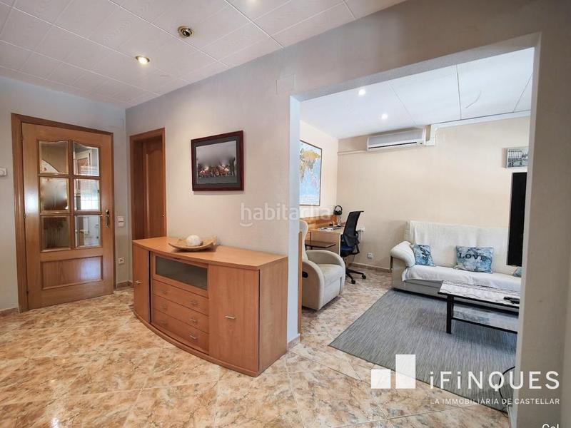 Foto f610eed3-3ab1-4470-848b-2b8213be6c07. Casa a schiera con riscaldamento in Ca n'Oriac Sabadell