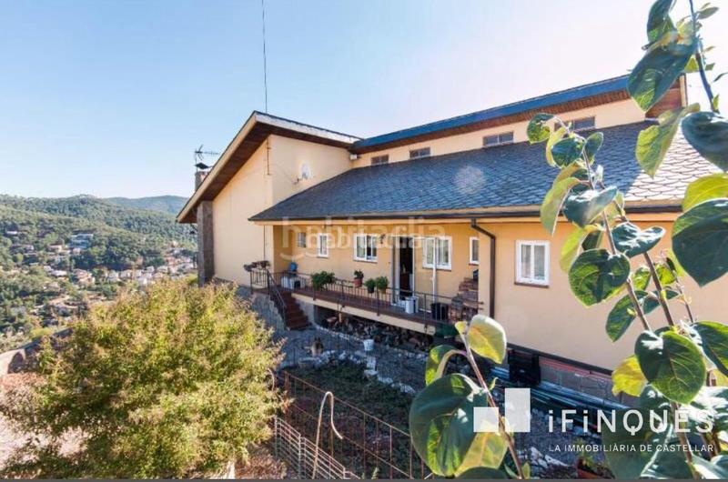 Foto f3d0151d-7ee6-4b9f-85f7-f85c6aade8e0. Casa con riscaldamento parcheggio in El Racó-Sant Feliu del Racó Castellar del Vallès