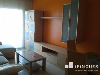 Appartement dans Ca n'Oriac. Piso alquilado con 4 hab  balcon