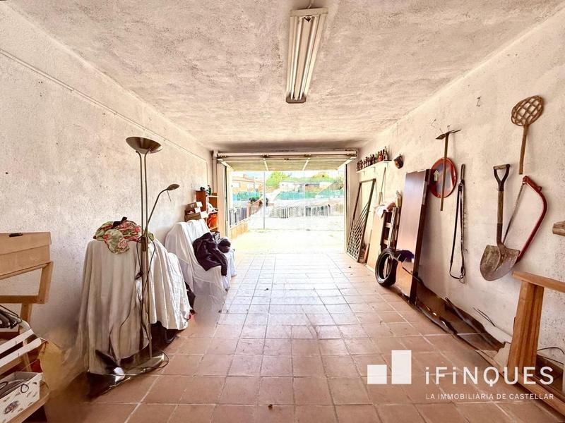 Foto 5d9e0be5-da5e-4778-8834-861648f54196. Haus mit heizung in Poble - Casc Antic Castellar del Vallès