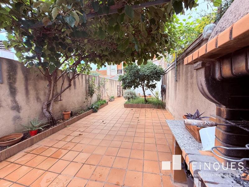 Foto 7cdf1c0e-5dac-494f-a101-287db77f2b9f. Haus mit heizung in Poble - Casc Antic Castellar del Vallès