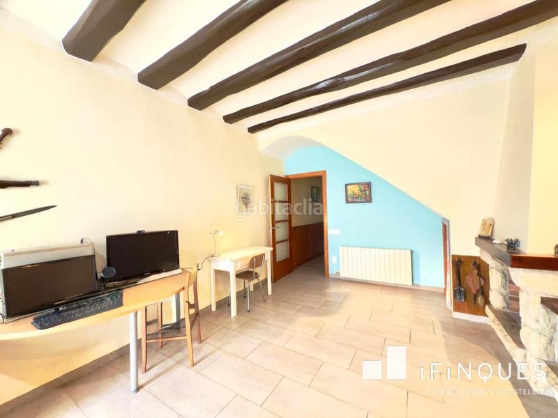 Foto e418c71e-8af4-4986-88ff-97cbc5b29d3c. Haus mit heizung in Poble - Casc Antic Castellar del Vallès