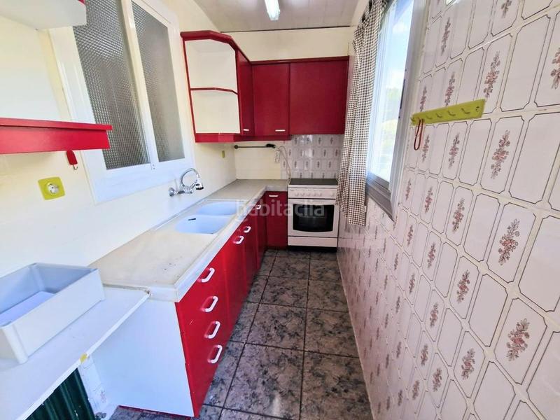 Foto b9236b3f-8283-4ec6-a5b1-bd864b6e8261. Geschäftsraum in Poble - Casc Antic Castellar del Vallès