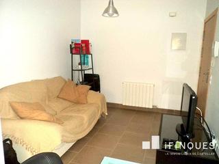 Rez-de-chaussée  Carrer de zamora. Estudio con plaza de pk y trastero