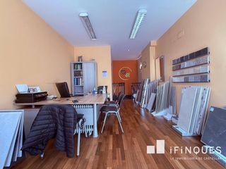 Lloguer Local Comercial a Espai Tolra - Els Pedrissos - Can Carner. Local dual con o sin plaza de parking y almacen