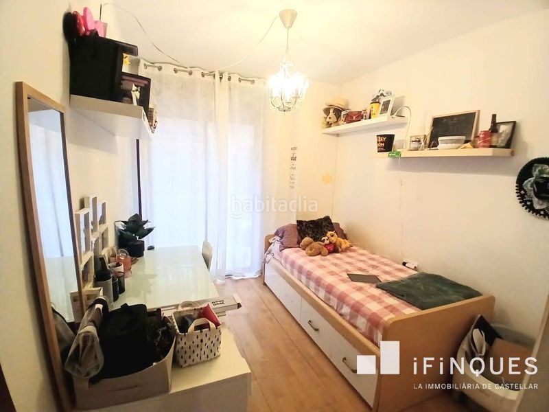 Foto 33618208-2279-40d6-a073-fce0c6fbe0ab. Planta baixa amb calefacció aparcament a Can Llong Sabadell