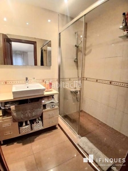 Foto aa9ff3a5-fbf2-4ecd-8113-58e0f611e3bc. Planta baixa amb calefacció aparcament a Can Llong Sabadell