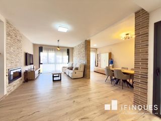 Flat in Poble - Casc Antic. Gran piso tipo casa, único en castellar..!!