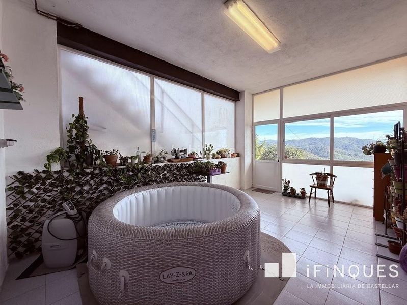Foto 8d64b80a-5ffd-46a0-8a94-b943134c69af. Casa amb calefacció a El Racó-Sant Feliu del Racó Castellar del Vallès