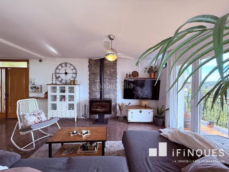 Foto 9f1192e4-1d09-4304-a3d6-1da667274319. Casa amb calefacció a El Racó-Sant Feliu del Racó Castellar del Vallès