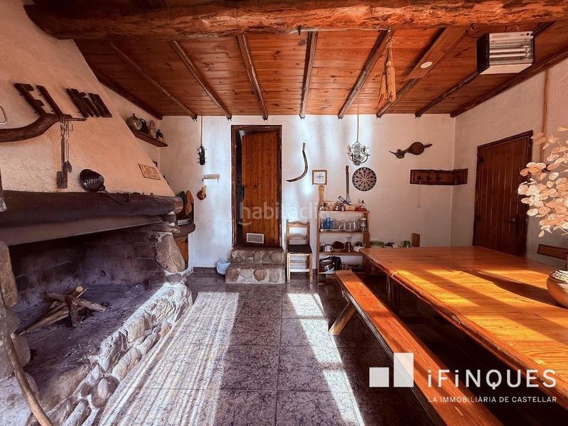 Foto a15b0593-1bf3-4b07-b6b0-a91ab8c676cd. Casa amb calefacció a El Racó-Sant Feliu del Racó Castellar del Vallès