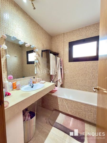 Foto 02ac05a8-36ee-4f83-99d3-a8d6839c29dc. Casa amb calefacció a Eixample - Can Bogunyà Castellar del Vallès