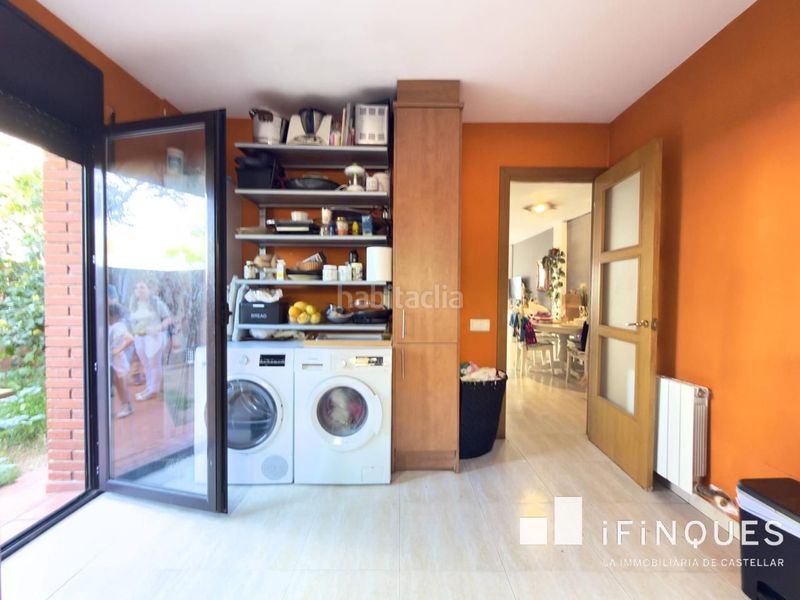 Foto 743c18b8-fdc2-43d6-8466-718fb0fd8437. Casa amb calefacció a Eixample - Can Bogunyà Castellar del Vallès