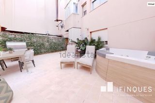 Planta baixa a Espai Tolra - Els Pedrissos - Can Carner. Piso 3h  2bñ  pk y con una gran terraza