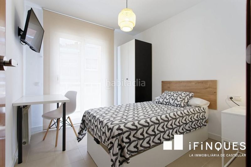 Foto fdbfe9fb-07e3-4899-9e35-2847848fb5ca. Dúplex a Centre Rubí