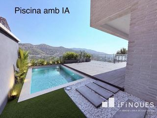 Casa aparellada a El Rac�-Sant Feliu del Rac�. Estrena tu casa nueva antes del verano